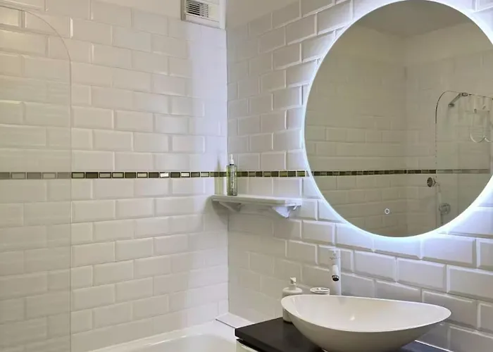 Rives Bleues By Prim0 C0nciergerie * Pont-du-Château